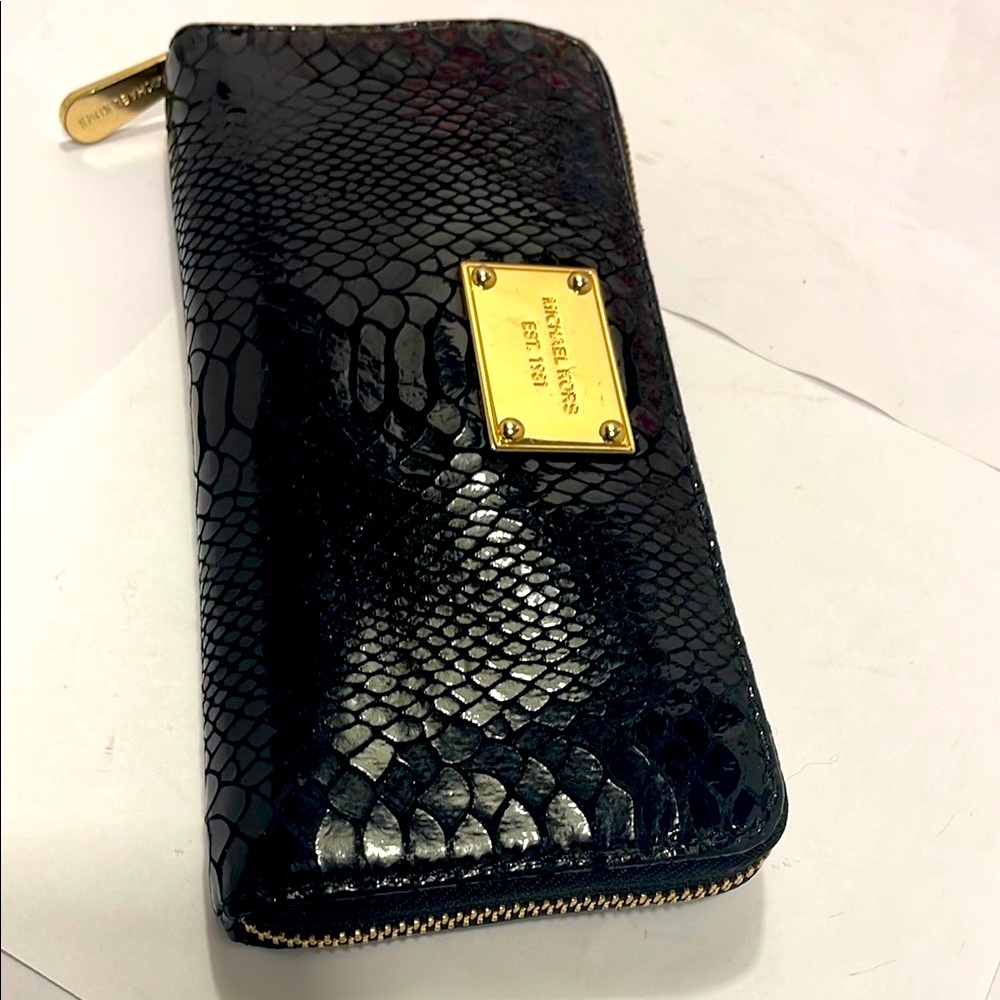 New Michael Kors Python Embossed Black Textured L… - image 2